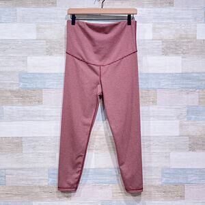 GapFit Maternity Full Panel Propel 7/8 Leggings Red Stripe Eclipse Womens Medium